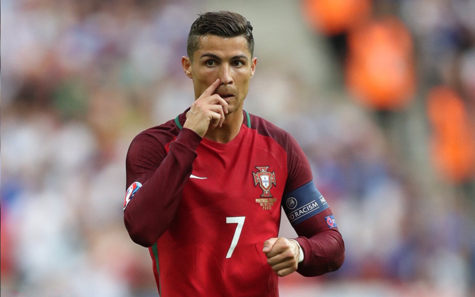 开云在线直播-全能战士:赛场上的多面手引领风潮